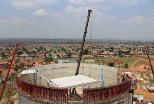 Reservoir roof system
